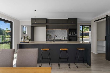 Photo of property in 25 Keri Rua Road, Leamington, 3495