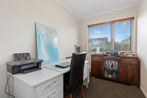 Photo of property in 171 Sandwich Road, St Andrews, Hamilton, 3200