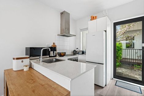 Photo of property in 5/122 Pooks Road, Ranui, Auckland, 0612