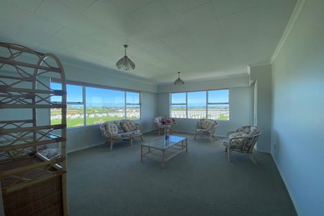 Photo of property in 45 Johnston Street, Brixton, Waitara, 4382