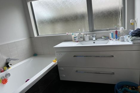 Photo of property in 91a Hebron Road, Waiake, Auckland, 0630