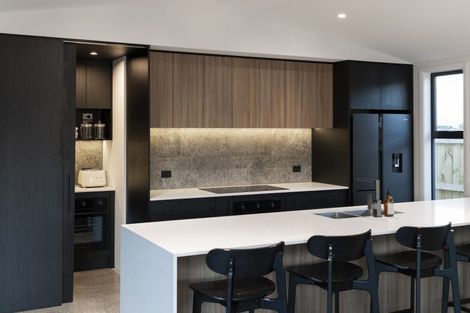 Photo of property in 3 Makakahi Street, Lytton West, 4071