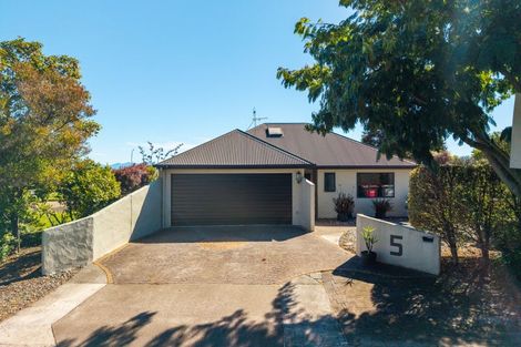 Photo of property in 5 Albizia Place, Richmond, 7020
