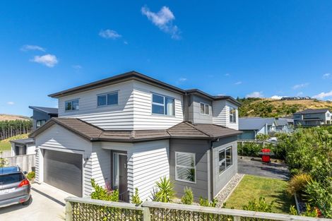 Photo of property in 1/90b Endeavour Drive, Whitby, Porirua, 5024
