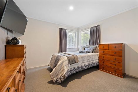 Photo of property in 62 Oak Drive, Wairakei, Taupo, 3384