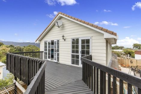 Photo of property in 21 Gainsborough Grove, Belmont, Lower Hutt, 5010