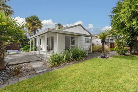 Photo of property in 261 Gravatt Road, Papamoa Beach, Papamoa, 3118