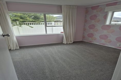 Photo of property in 2/6 Hemsway Place, Sunnyhills, Auckland, 2010