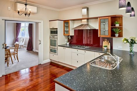 Photo of property in 172 Knights Road, Hutt Central, Lower Hutt, 5011