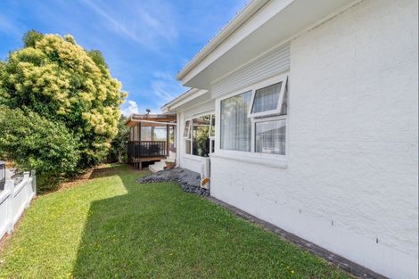 Photo of property in 65 O'halloran Road, Howick, Auckland, 2014