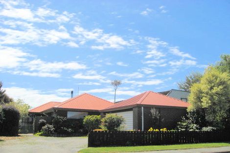 Photo of property in 8 Lacy Gate Place, Woodend, 7610