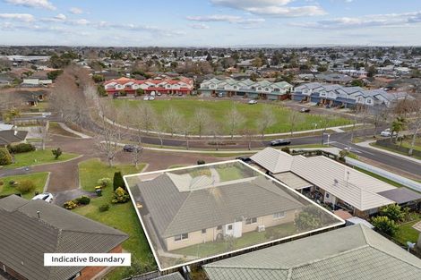 Photo of property in 57 Carisbrook Crescent, Papakura, 2110