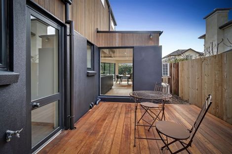 Photo of property in 2/15 Wai-iti Terrace, Burnside, Christchurch, 8053