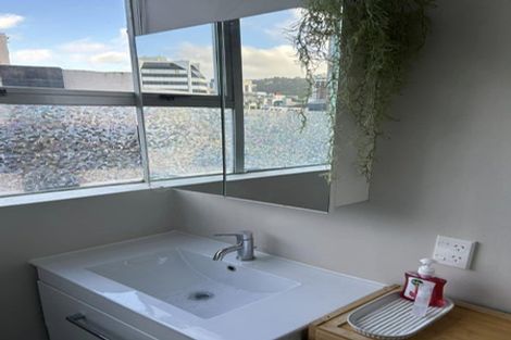 Photo of property in Regency Apartments, 5/49a Manners Street, Te Aro, Wellington, 6011