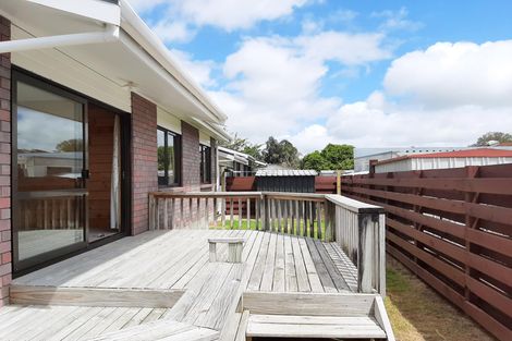 Photo of property in 1/29 Beach Road, Pahurehure, Papakura, 2113
