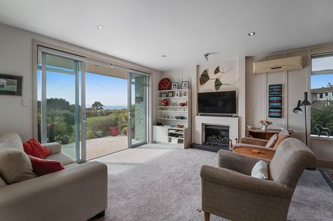 Photo of property in 5 Little Compton Mews, Snells Beach, 0920