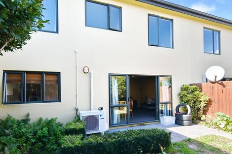 Photo of property in 27 Parade Court, Addington, Christchurch, 8024