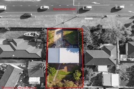Photo of property in 336 Roscommon Road, Clendon Park, Auckland, 2103