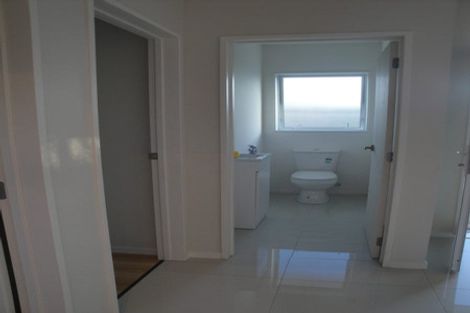 Photo of property in 29 Trinidad Road, Sunnynook, Auckland, 0620