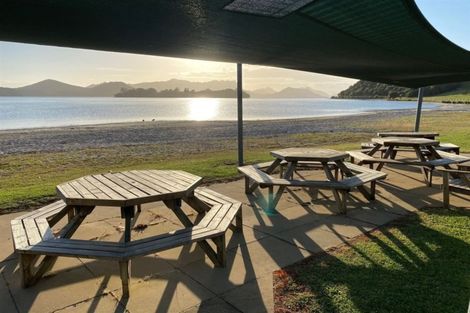 Photo of property in 11 Davidson Avenue, Tamaterau, Whangarei, 0174