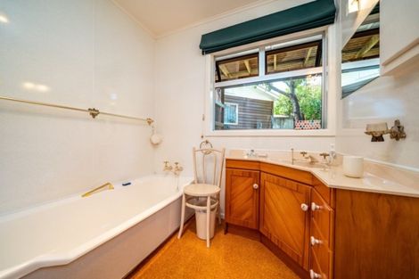 Photo of property in 10 Springfield Avenue, Ngarimu Bay, Thames, 3575