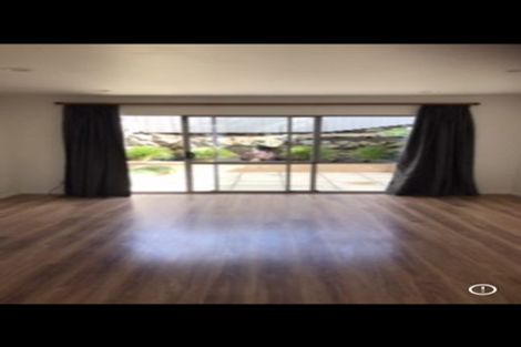 Photo of property in 19/218 Captain Springs Road, Onehunga, Auckland, 1061