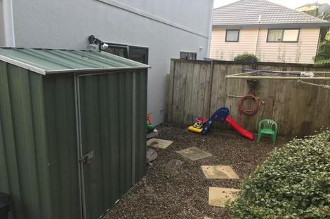 Photo of property in 77a Woodhouse Avenue, Karori, Wellington, 6012