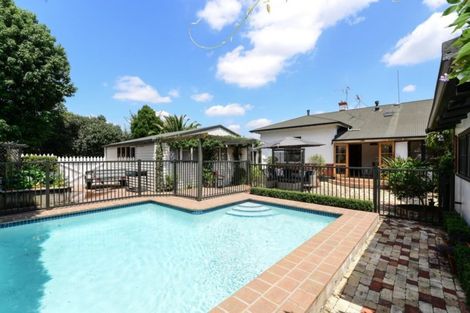 Photo of property in 8 George Street, Claudelands, Hamilton, 3214