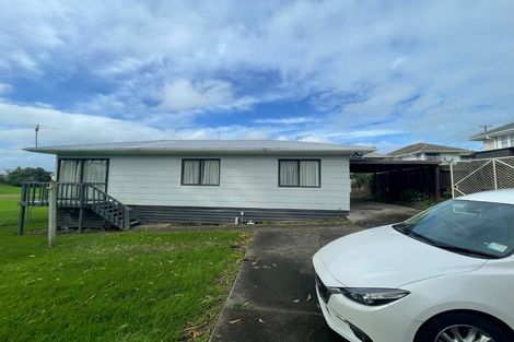 Photo of property in 2/27 Christmas Road, Manurewa, Auckland, 2102