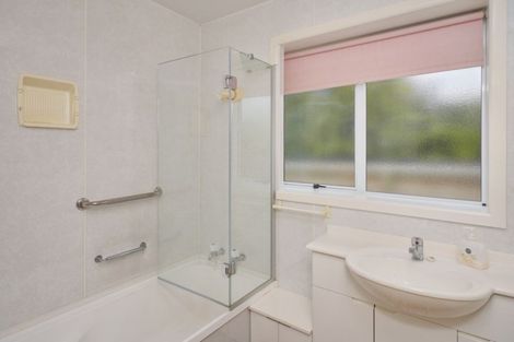 Photo of property in 15 Pembroke Street, Avondale, Christchurch, 8061