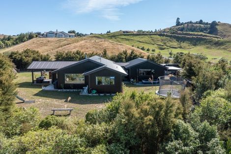 Photo of property in 38 Katelyn Place, Kinloch, Taupo, 3385