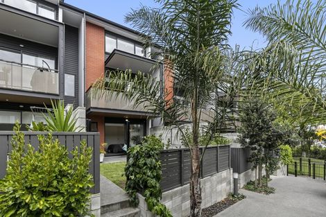 Photo of property in 11/9 Eastview Road, Glen Innes, Auckland, 1072