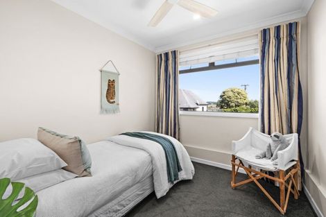 Photo of property in 77 The Esplanade, Westshore, Napier, 4110