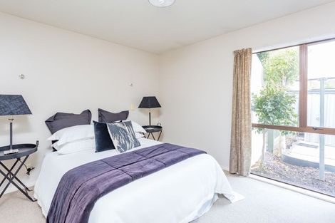 Photo of property in 33b Peverel Street, Riccarton, Christchurch, 8011