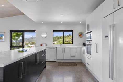 Photo of property in 203 The Drive, Whangamata, 3620