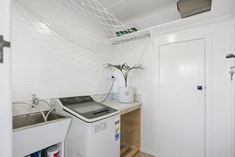Photo of property in 215 Tony Avenue, Thames, 3500