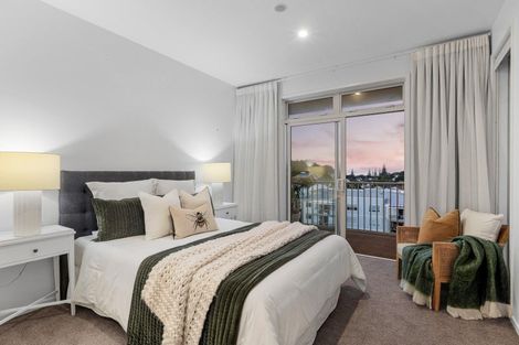 Photo of property in 195 Hibiscus Drive, Orewa, 0931