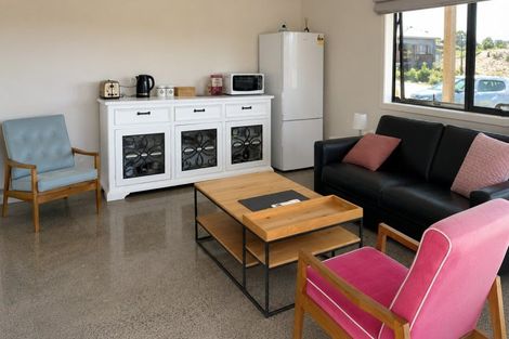 Photo of property in 31 Omahina Street, Raglan, 3225