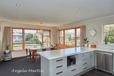 Photo of property in 3 Berkley Place, Awapuni, Palmerston North, 4412