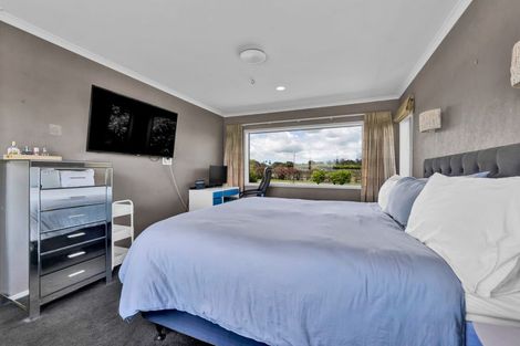 Photo of property in 313 Egmont Road, Hillsborough, New Plymouth, 4372