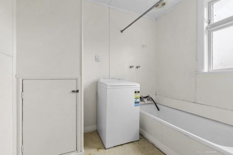 Photo of property in 158 Raroa Road, Aro Valley, Wellington, 6012