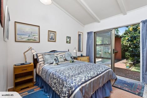 Photo of property in 18 Glengarry Avenue, Manly, Whangaparaoa, 0930