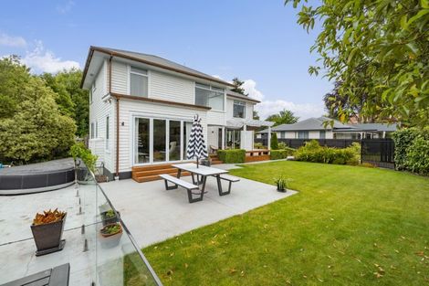 Photo of property in 87 Cashmere Road, Cashmere, Christchurch, 8022