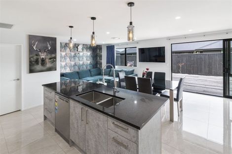 Photo of property in 6 Solitary Lane, Rolleston, 7615