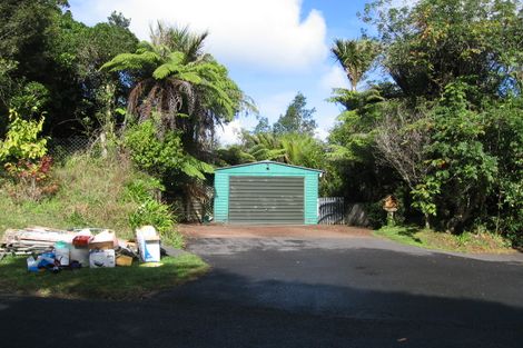 Photo of property in 75 Waima Crescent, Titirangi, Auckland, 0604