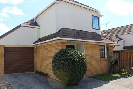 Photo of property in 4/15 Millhouse Drive, Northpark, Auckland, 2013