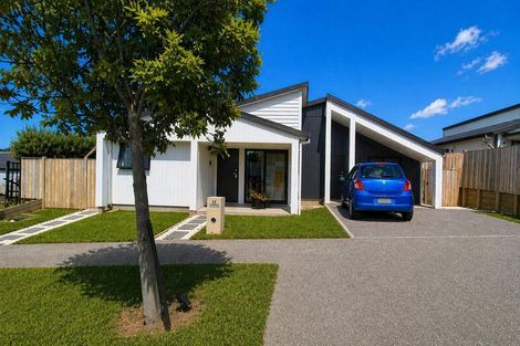 Photo of property in 4a Enchantment Lane, Karaka, Papakura, 2113