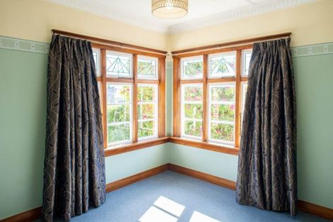 Photo of property in 79 Middleton Road, Kew, Dunedin, 9012