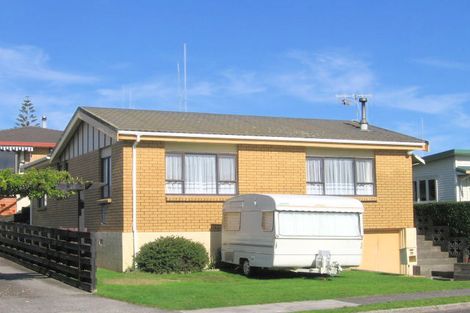 Photo of property in 4a Lee Street, Mount Maunganui, 3116