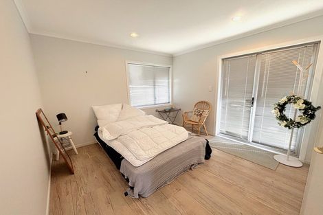 Photo of property in 22a Marine Parade South, Foxton Beach, Foxton, 4815